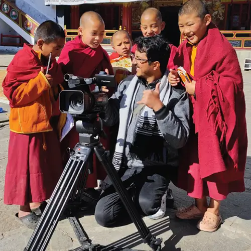 H2M - Harshit Paliwal